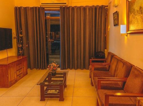 Elegant 3 Bedroom Fully Furnished AC Wifi Apartment in Dhanmondi 4A Prime Area Near Everything