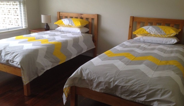 Emu Point Beach Cottages: Oyster Cottage- pet friendly accommodation in Emu Point
