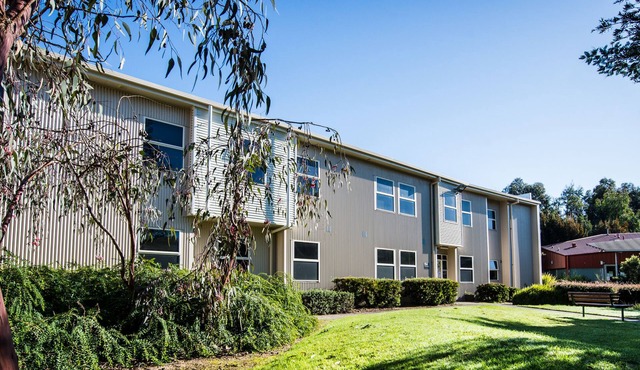 Ensuite apartment in Berwick location in Berwick