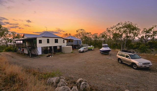 Escape2Fish - Purpose built fishing base for Boats, Crews & Early Starts in Rodds Bay