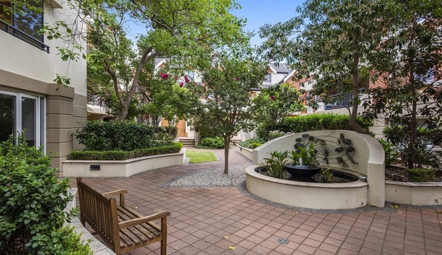 Executive style first floor apartment with loft in Subiaco