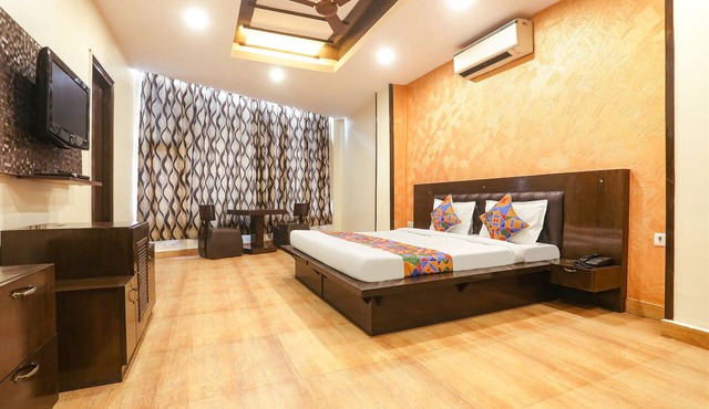 Fabexpress Rajdeep Palace