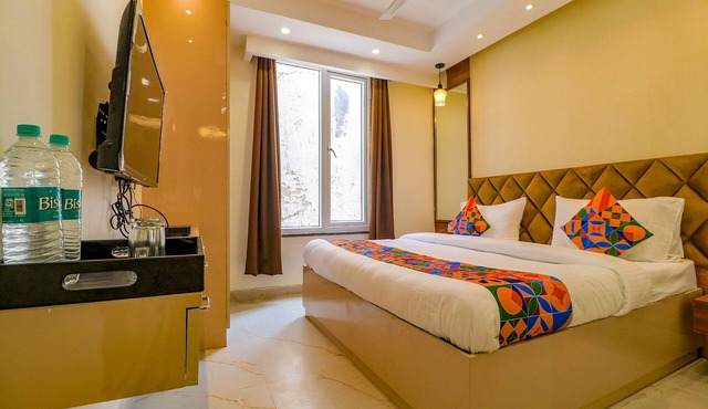 Fabhotel F9 Pitampura