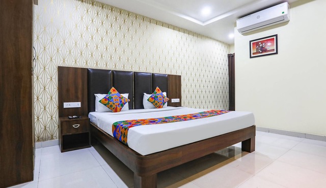 Fabhotel Heritage I in Durg