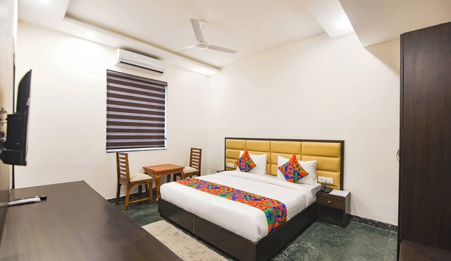Fabhotel Sai Village in Gurugram