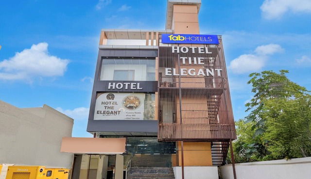 FabHotel The Elegant - 150 Meters From Delhi Public School Meerut