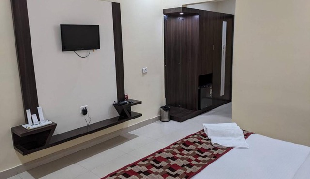 Galaxy Resort in Bareilly