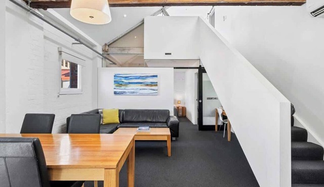 Gibson's Mill waterfront loft apartment - 303 in Hobart