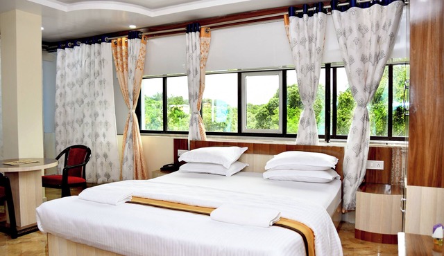 GKM Grand Hotel