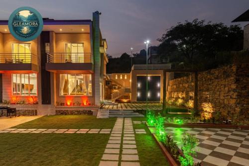 Gleamora waterfront villa in Karjat