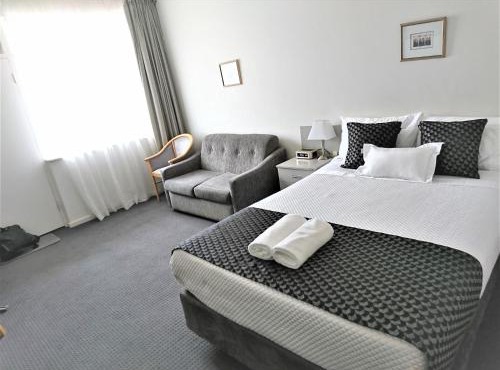 Glenelg beach gateway Studio Apartment in Glenelg