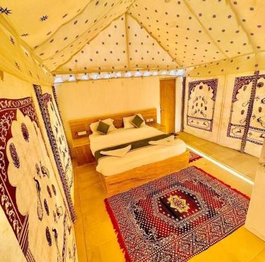 Golden Dunes Desert camp jaisalmer