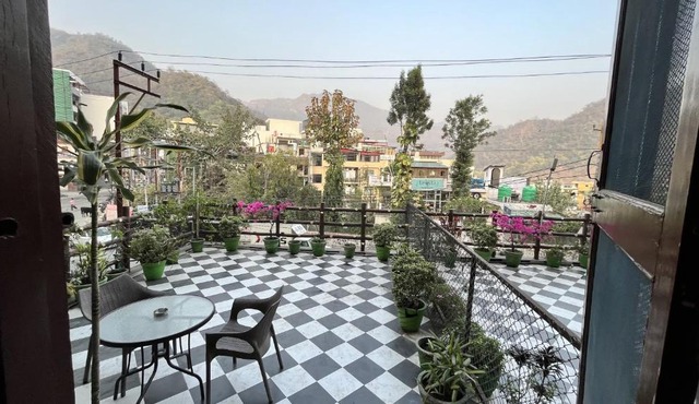 Green Hills Cottage Rishikesh