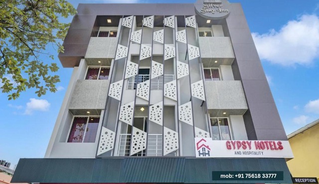 GYPSY HOTEL CUSAT