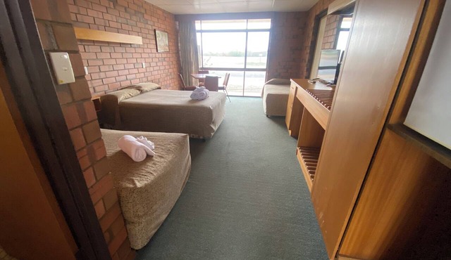Hawker Hotel Motel in Hawker
