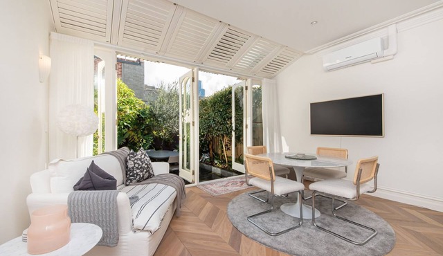 Hazel - the perfect escape in Hawksburn in South Yarra