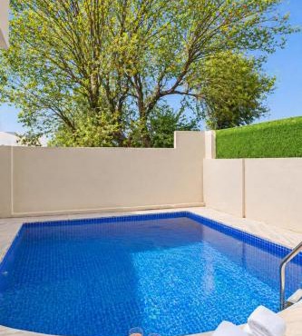 Hiara Villa With Private Pool, Terrace and Garden Area Near Fateh Sagar Lake