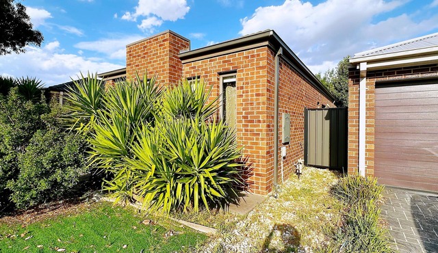 Highlands Home/3B2B1C/Evaporative Cooling/Playground Nearby/Shopping in Craigieburn