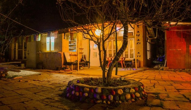 Himtrek RiverSide Camps & Hostel Manali