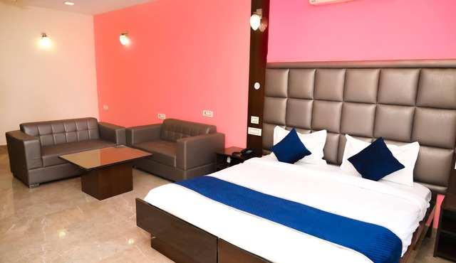 HITE Resort Greater Noida in Greater Noida