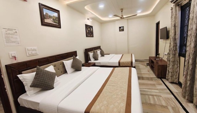 Holiday Out hotel