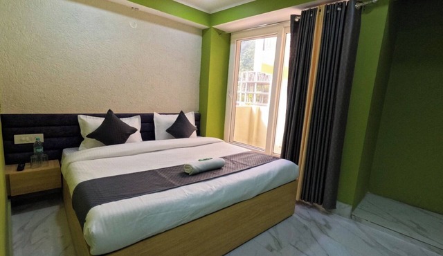 Hotel Aastha Height in Rishikesh