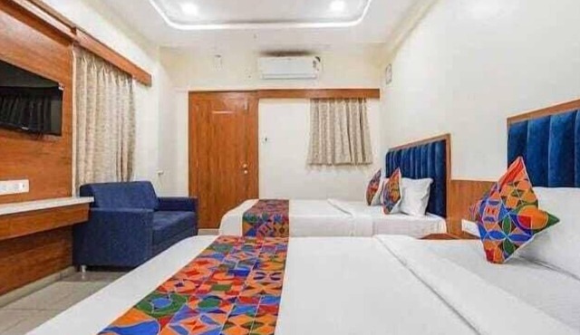 Hotel Akshar Palace in Vadodara