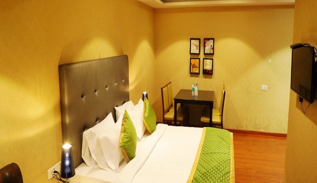 Hotel Banyan Palace