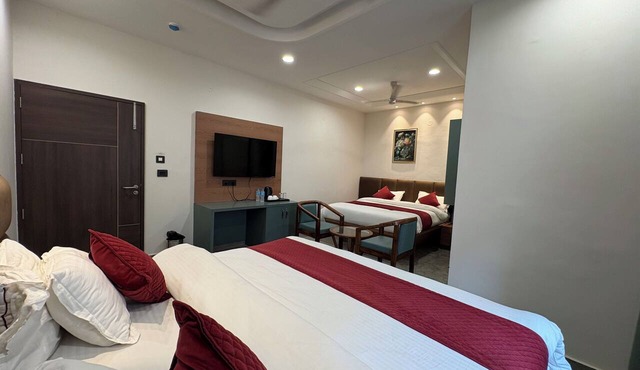 Hotel Bella Vento Luxury Stay Near CGC Landran Mohali Chandigarh