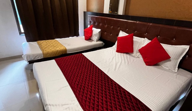 Hotel Borivali Executive in Mumbai
