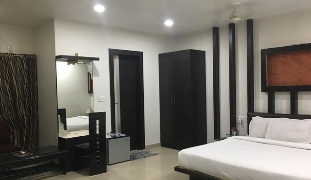 Hotel Bundelkhand Pride in Jhansi