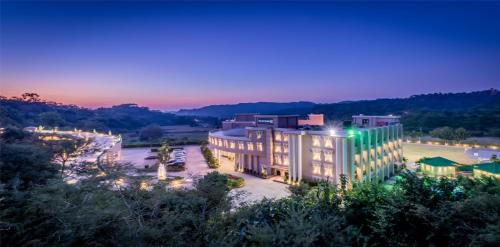 Hotel Chandigarh, Panchkula in Chandīgarh