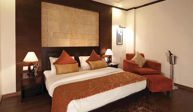 Hotel Comfort Inn Bl in Bareilly