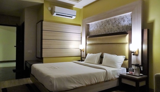 Hotel Continental Blue in Bikaner