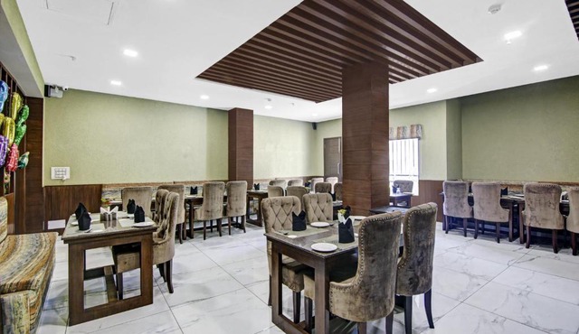 Hotel Crosswinds West in Shimla