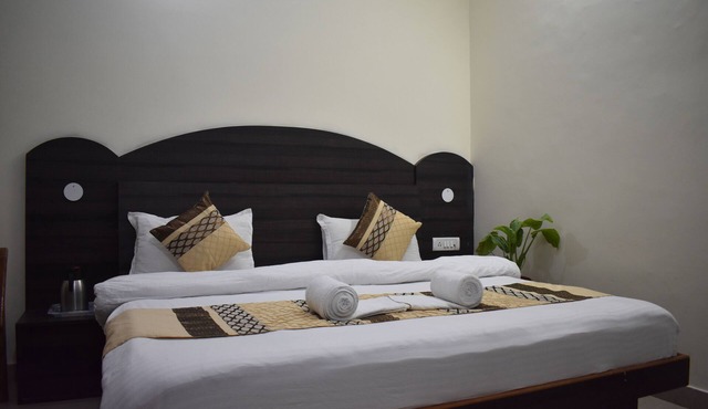 Hotel Devi Mahal in Reasi