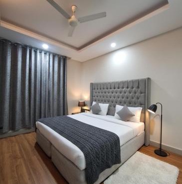 Hotel Giri Prime Inn Near Cyber City, Phase 3 Metro