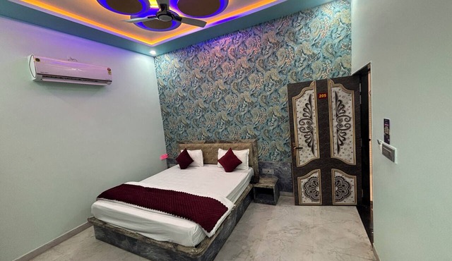 Hotel GV Group and Restaurant