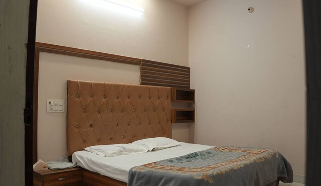Hotel Hari sarovar in Kurukshetra