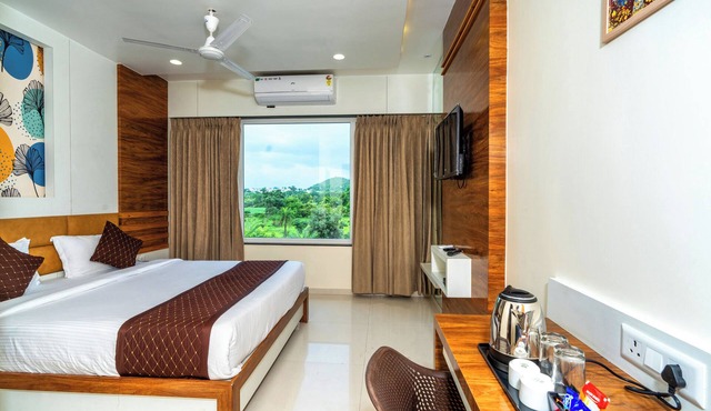 Hotel Kesarinandan Parkway in Udaipur