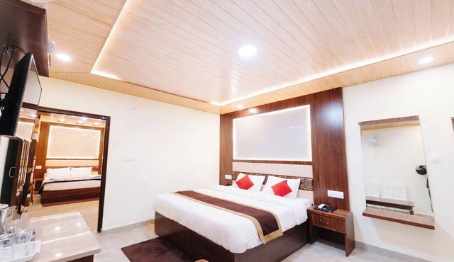 Hotel Kosalview Homestay By Peace Inn