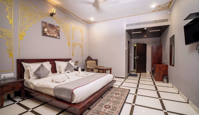 Hotel Laxmi Niwas - A Heritage Retreat