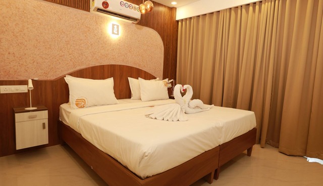 Hotel Liwa Tower