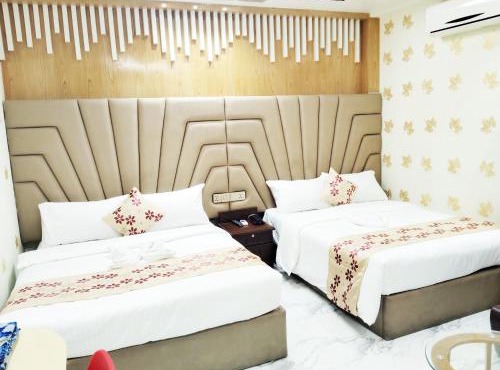 Hotel Luxury Inn