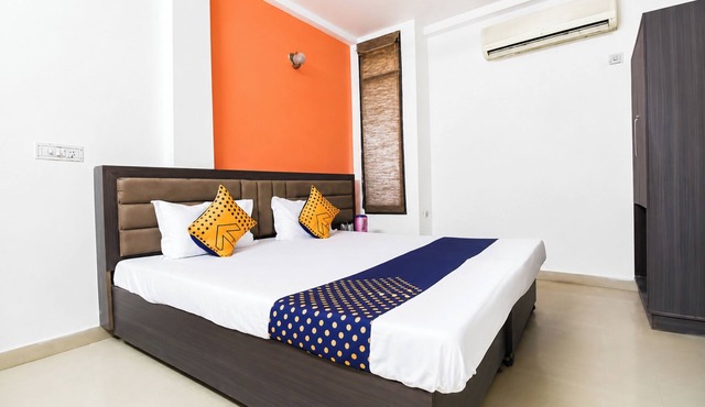 Hotel Maharaja Palace AGRA