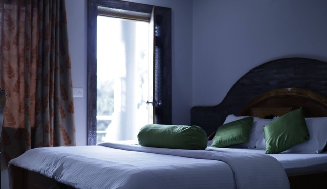 Hotel MIPL