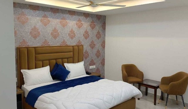 Hotel Modern Plaza