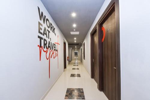 Hotel O THE FRONT DOORS in Gurgaon