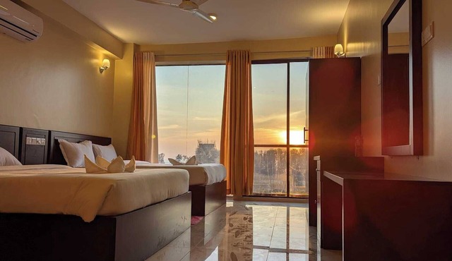 Hotel Opera Ocean