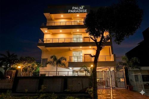 Hotel Palm Paradise in Noida